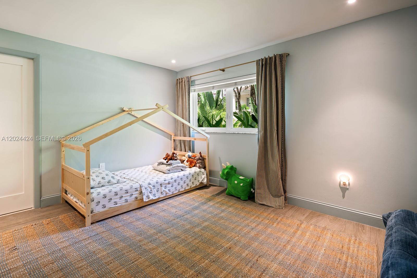 CORAL GABLES SEC A - Residential