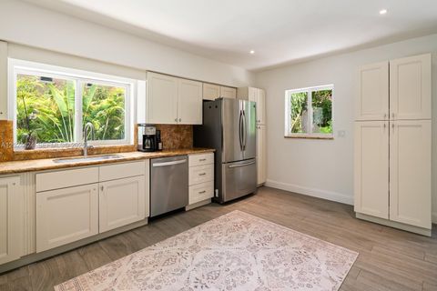 Tiny photo for 2508 Anderson Rd, Coral Gables, FL 33134 (MLS # A12024424)