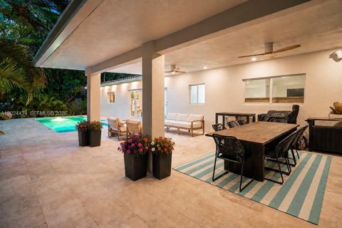 Tiny photo for 2508 Anderson Rd, Coral Gables, FL 33134 (MLS # A12024424)