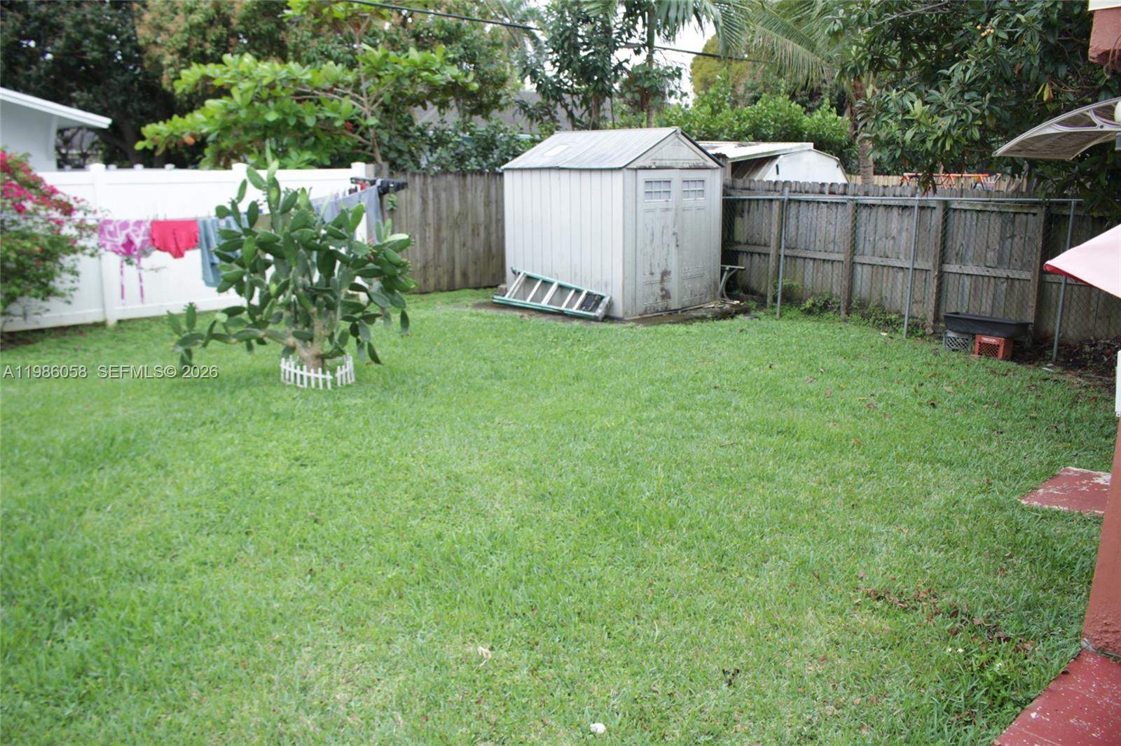 HOWMAR PARK 1ST ADDN - Residential