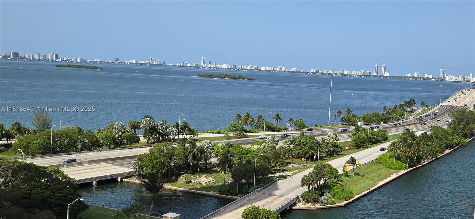 600 Ne 36th St 1509, Miami, Broward County, Florida - 1 Bedrooms  
2 Bathrooms - 