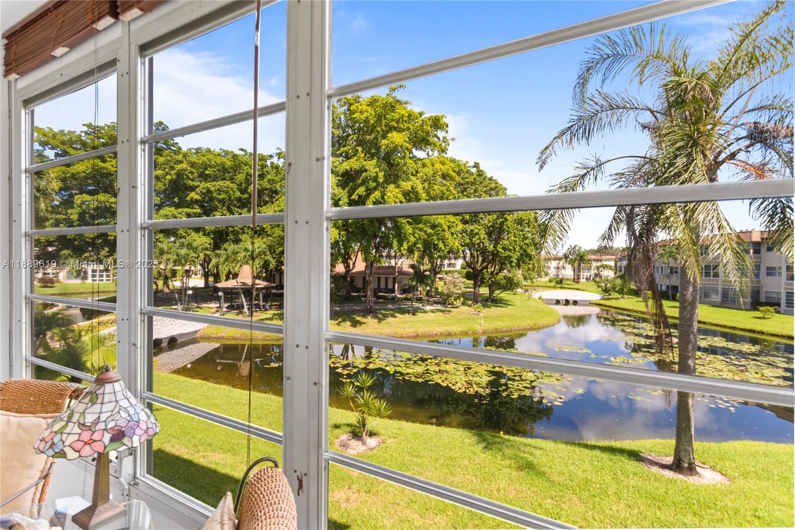 THISTLE GARDENS CONDO - Residential