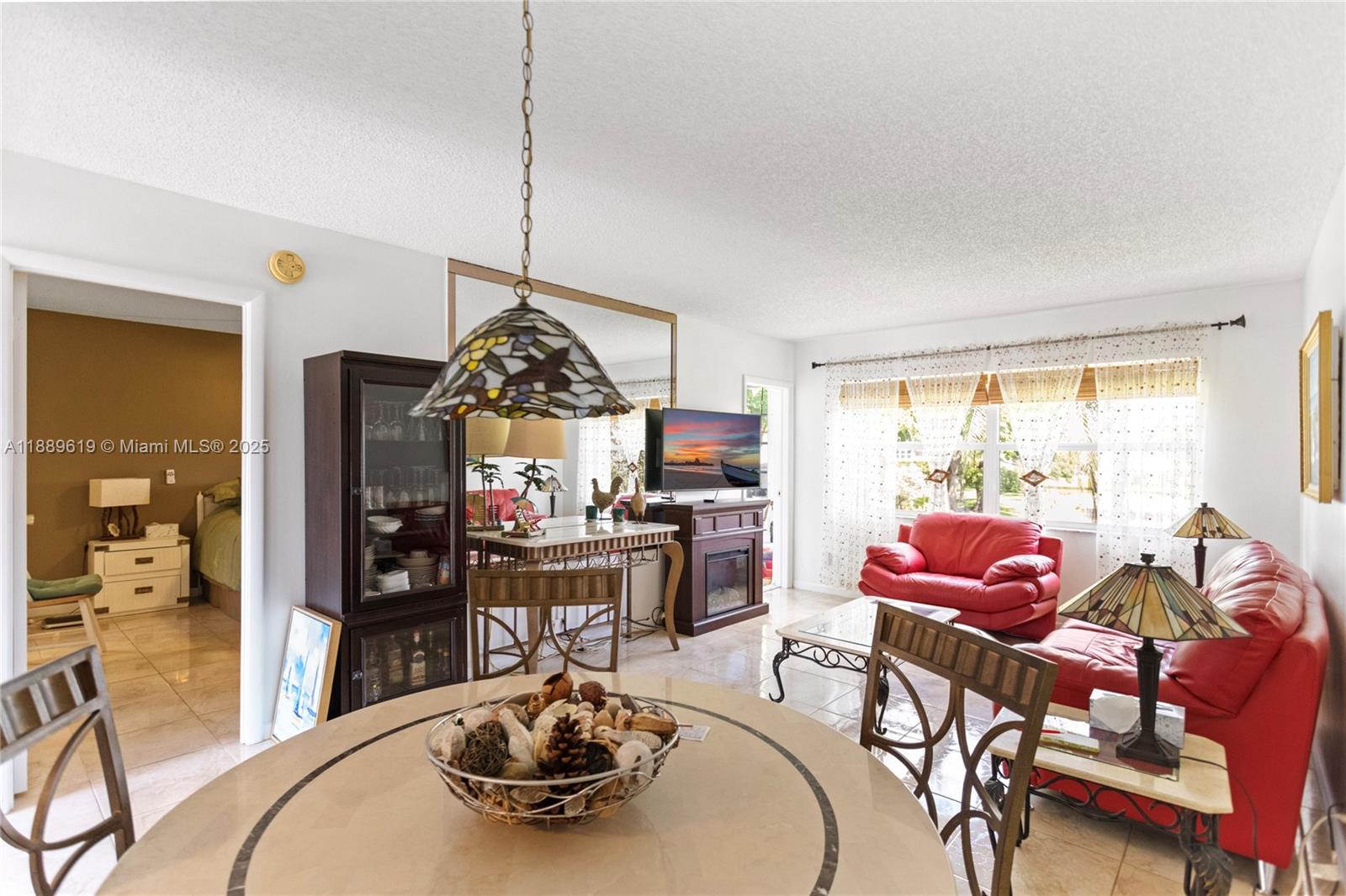 THISTLE GARDENS CONDO - Residential