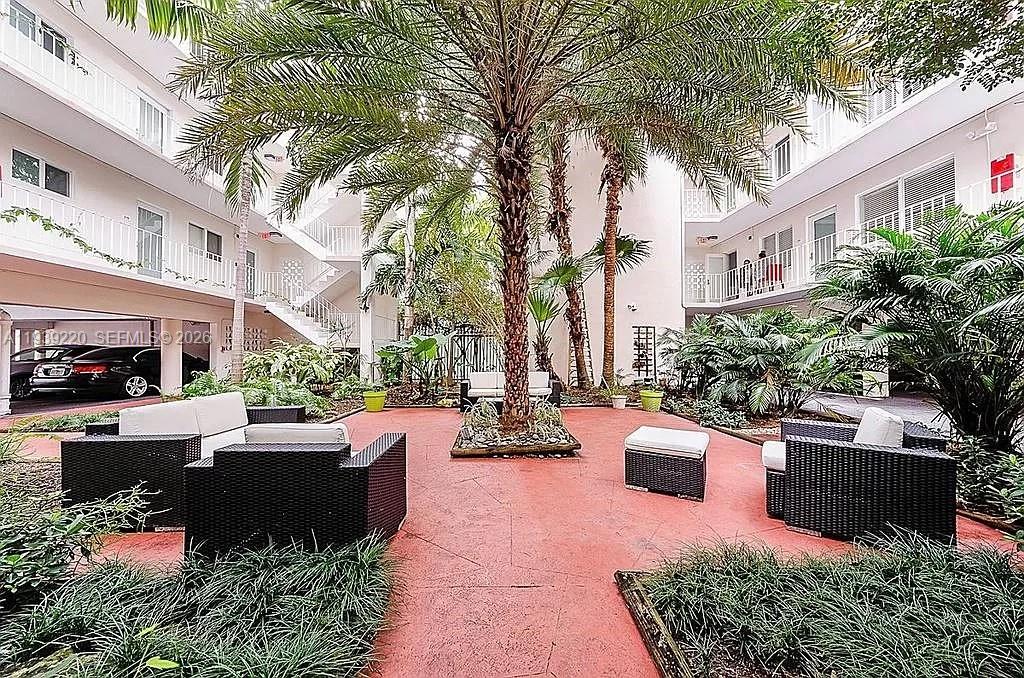 PENN MANOR CONDO - Residential