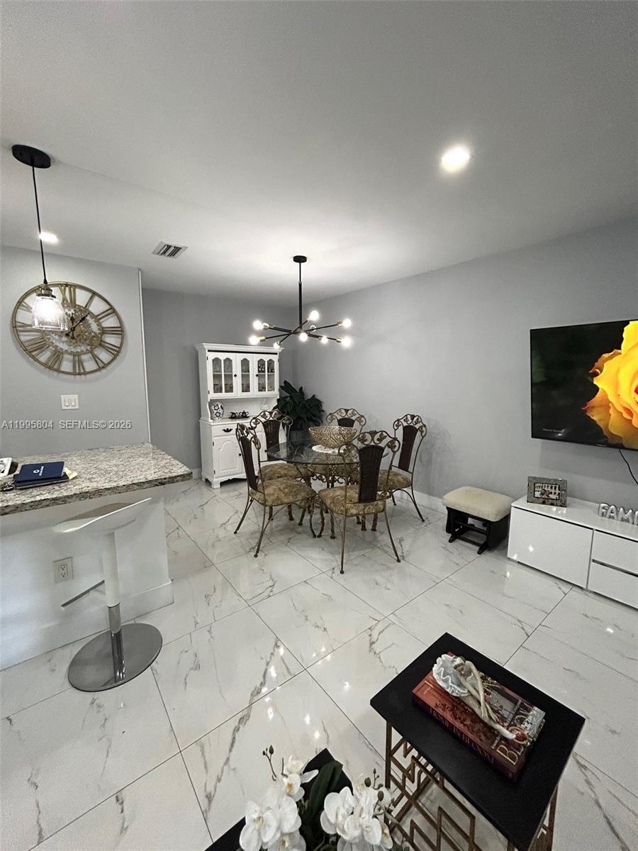 THE FOUNTAINS I CONDO - Residential