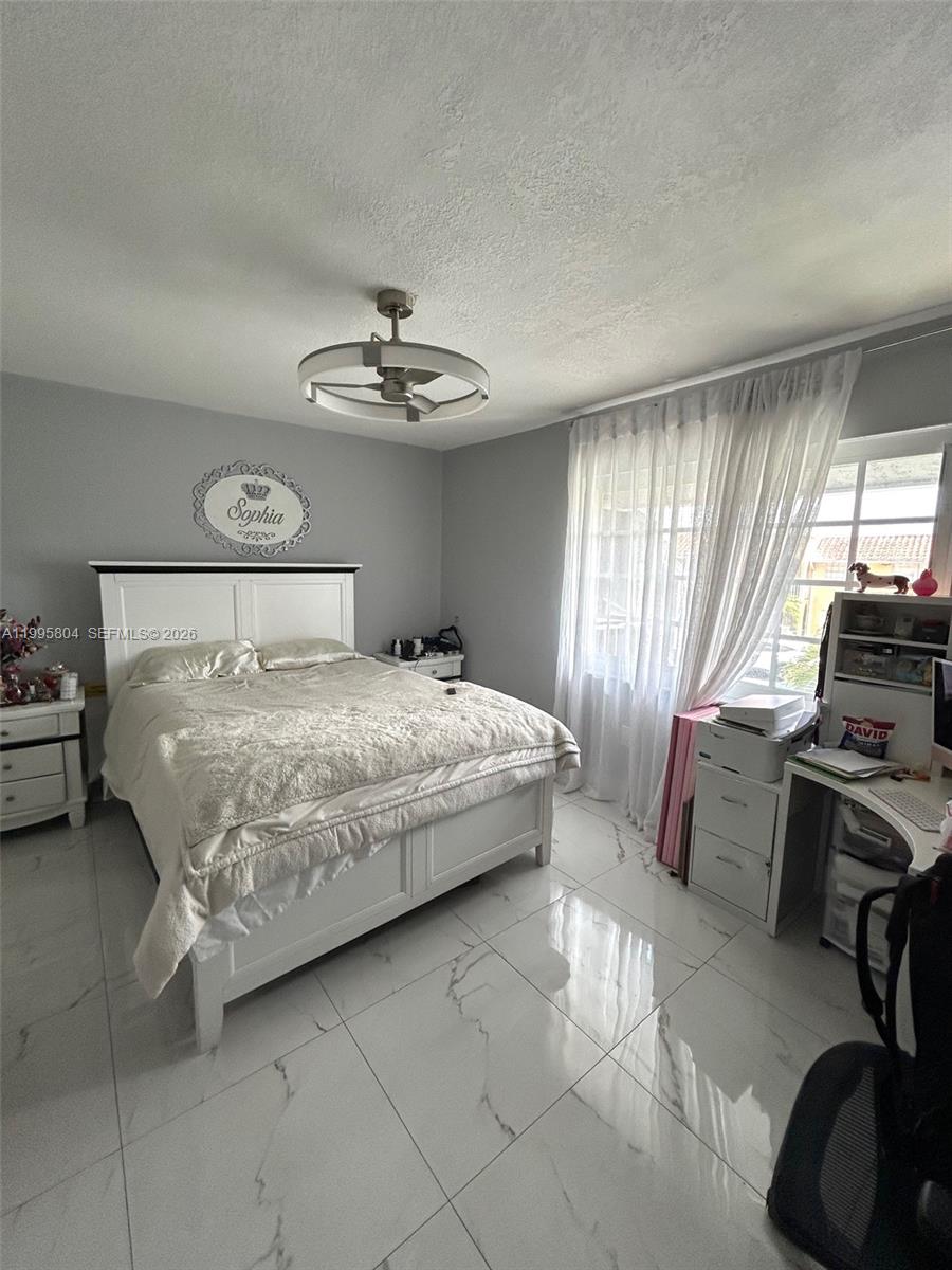 THE FOUNTAINS I CONDO - Residential