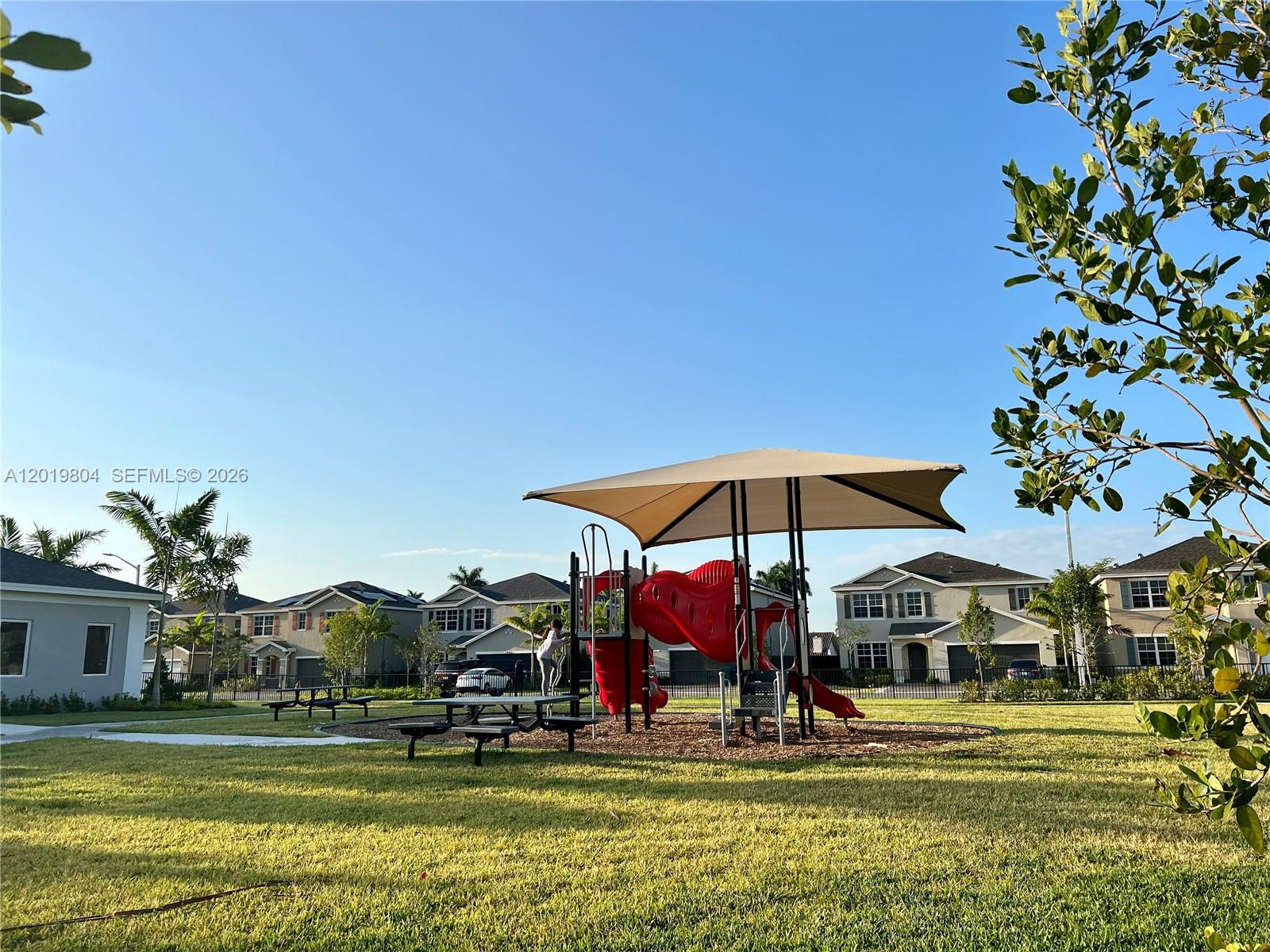 WALDEN PLACE II - Residential