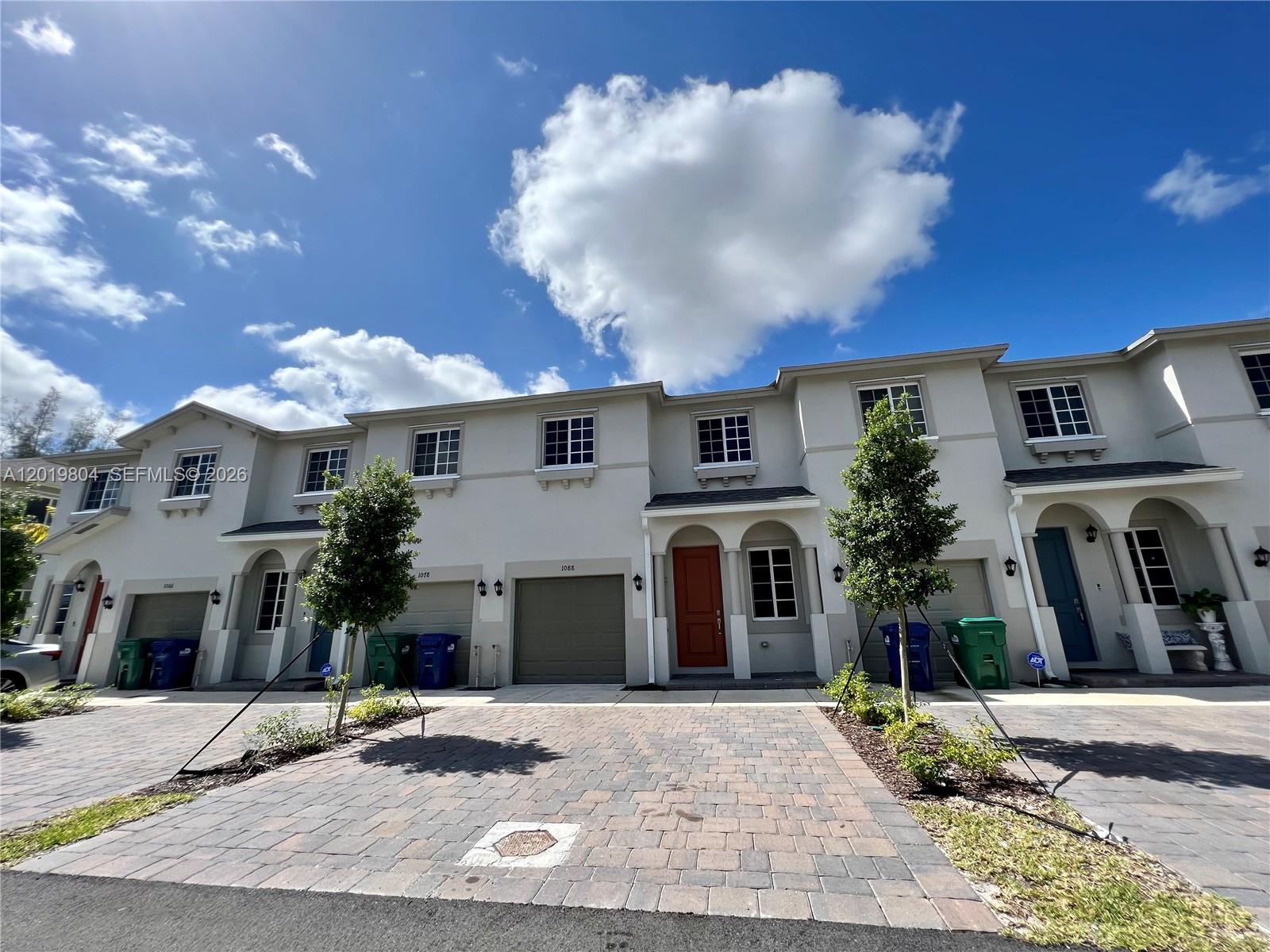 WALDEN PLACE II - Residential