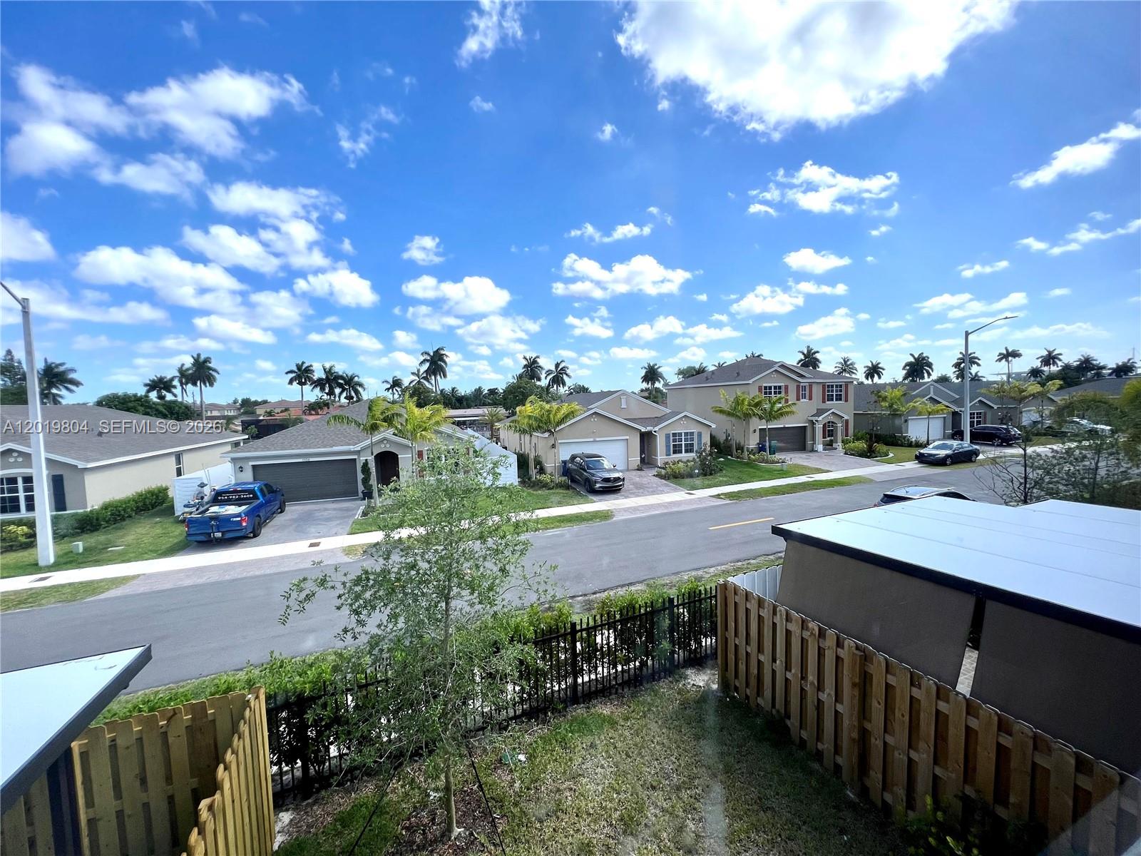 WALDEN PLACE II - Residential