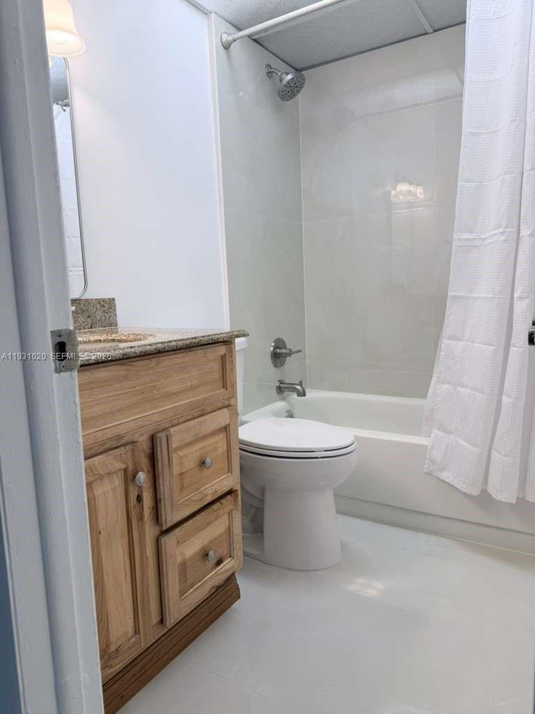 FLAGLER PLAZA CONDO - Residential