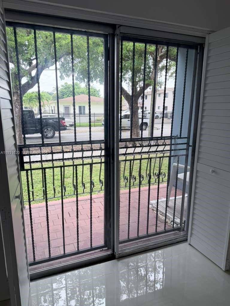 FLAGLER PLAZA CONDO - Residential