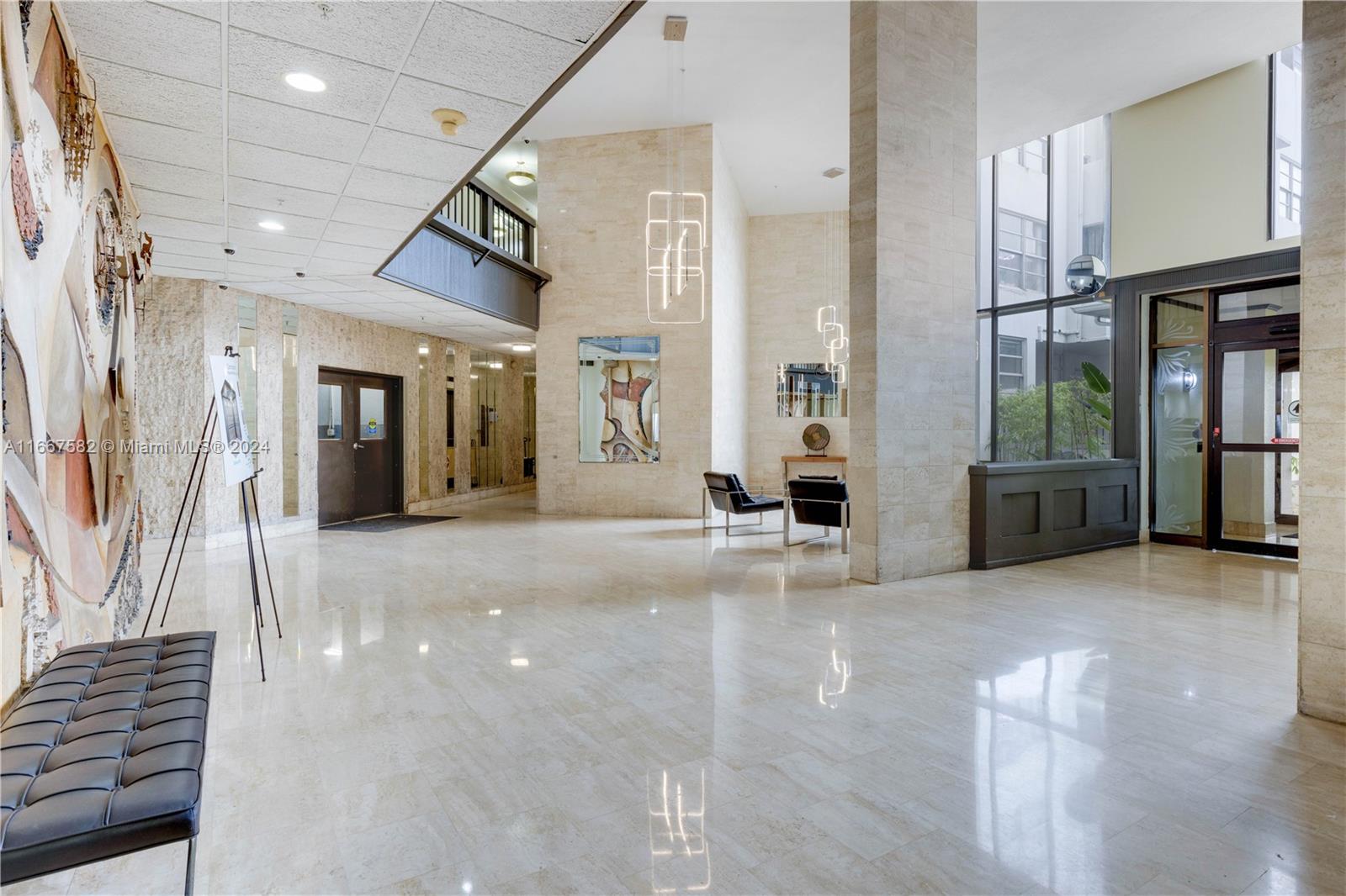 COMMODORE PLAZA CONDO - Residential