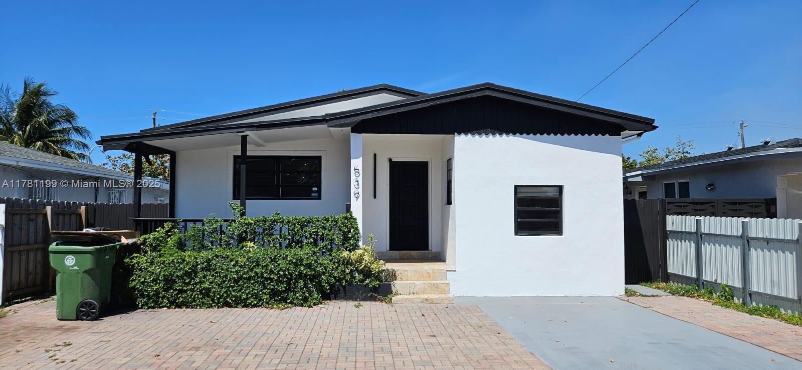 539 E 30th St, Hialeah, Miami-Dade County, Florida - 4 Bedrooms  
3 Bathrooms - 