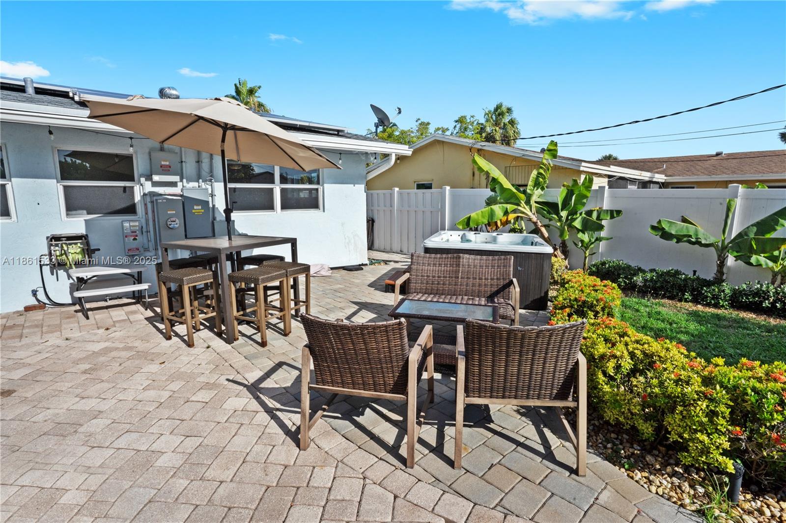 DEERFIELD BEACH GARDENS - Residential