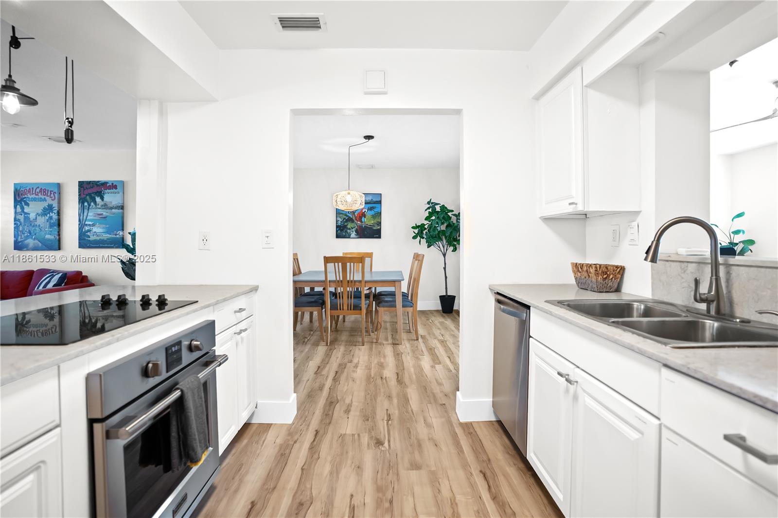 DEERFIELD BEACH GARDENS - Residential