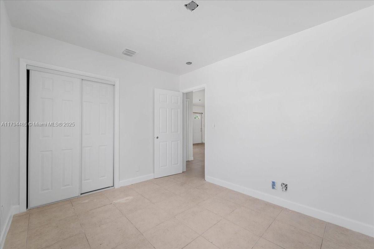 BEVERLY PARK - Residential