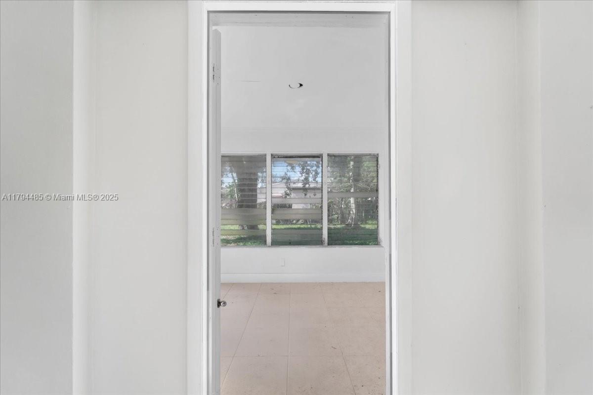 BEVERLY PARK - Residential