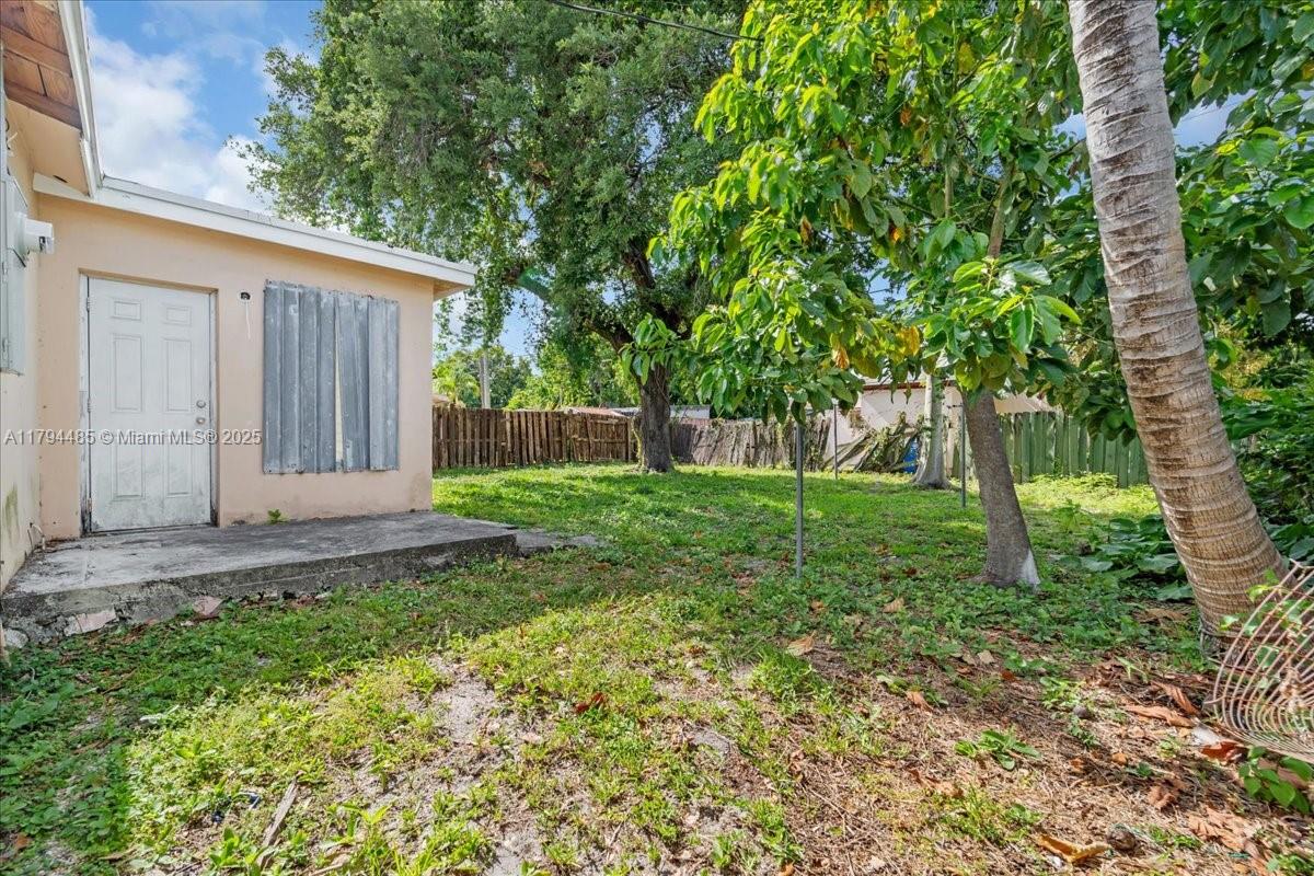 BEVERLY PARK - Residential