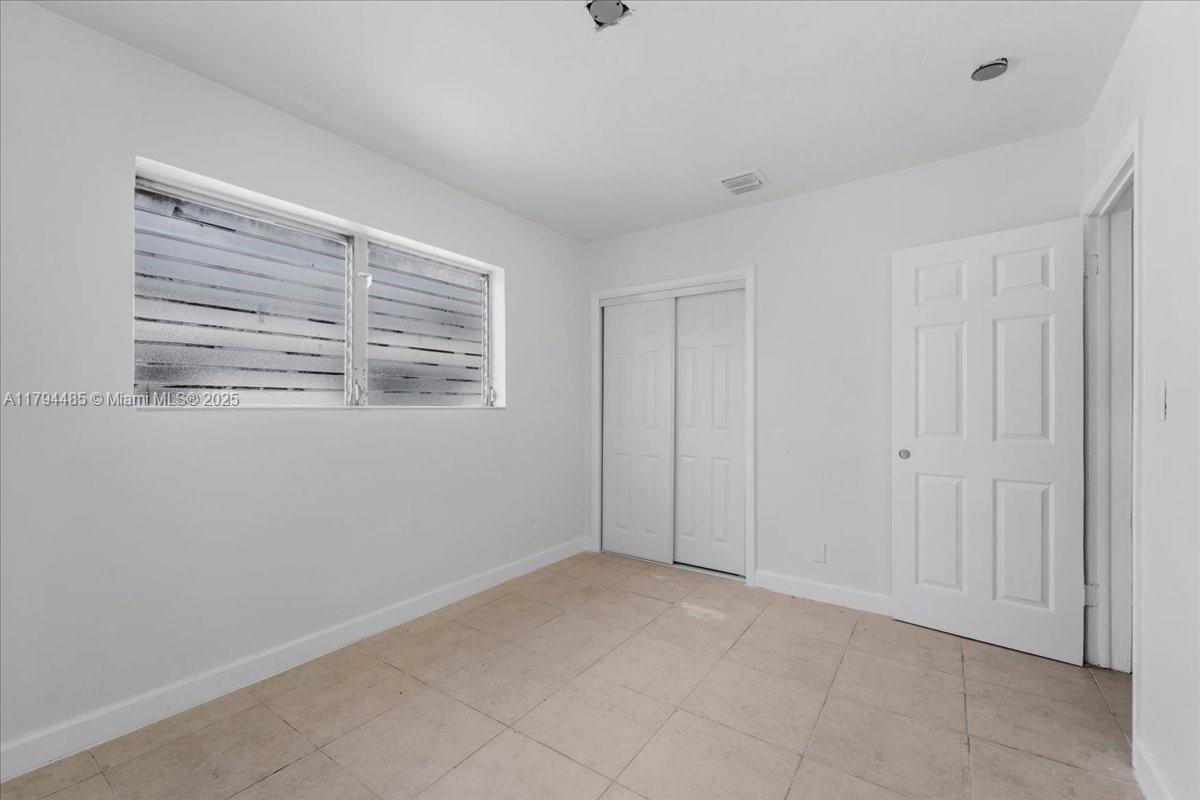 BEVERLY PARK - Residential