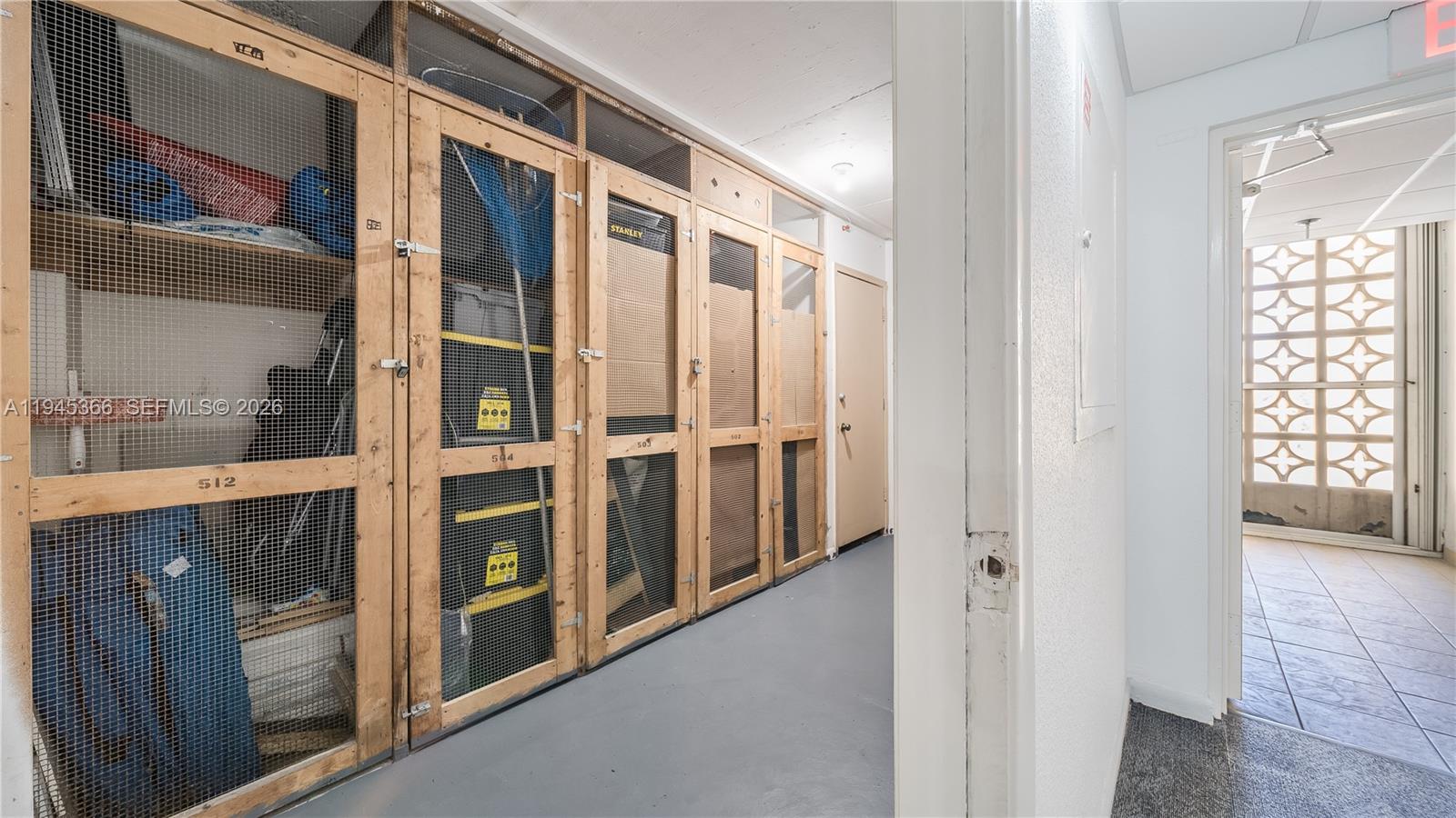 IMPERIAL TOWERS CONDO - Residential