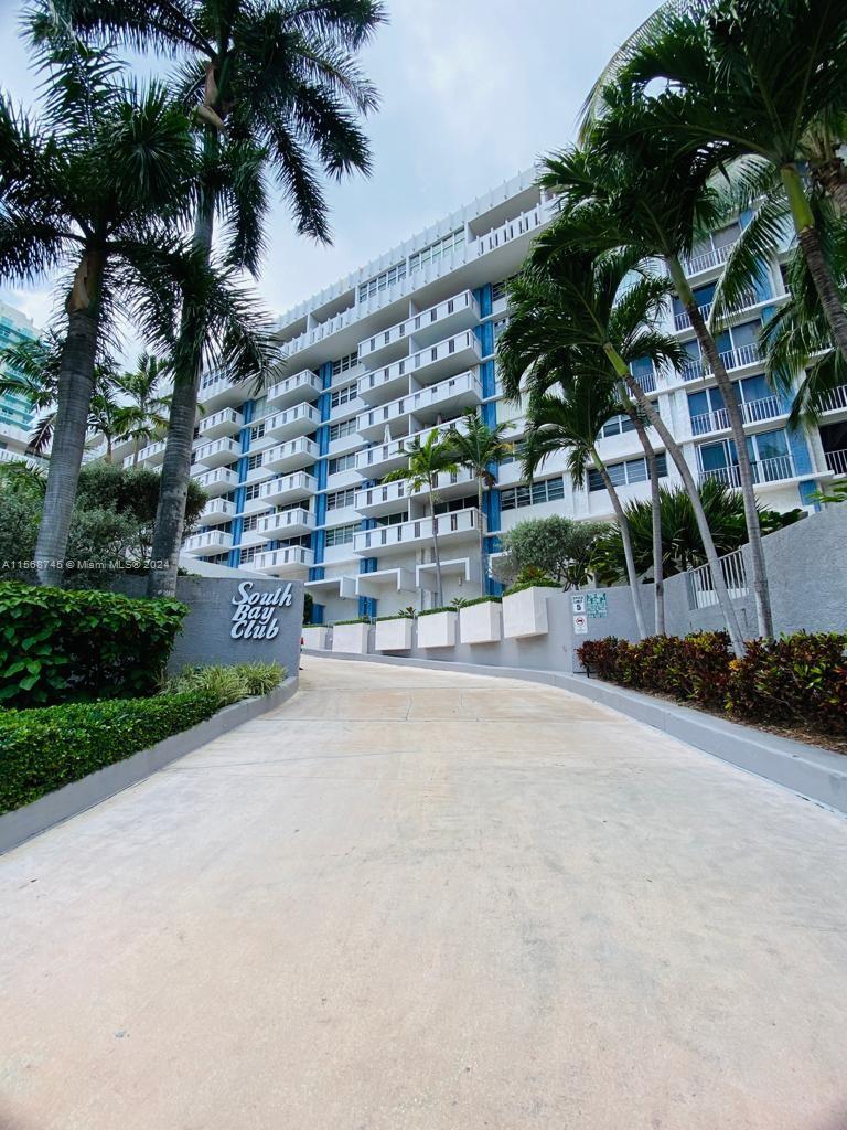 Property for Sale at 800 West Ave 905, Miami Beach, Miami-Dade County, Florida - Bathrooms: 1  - $235,000