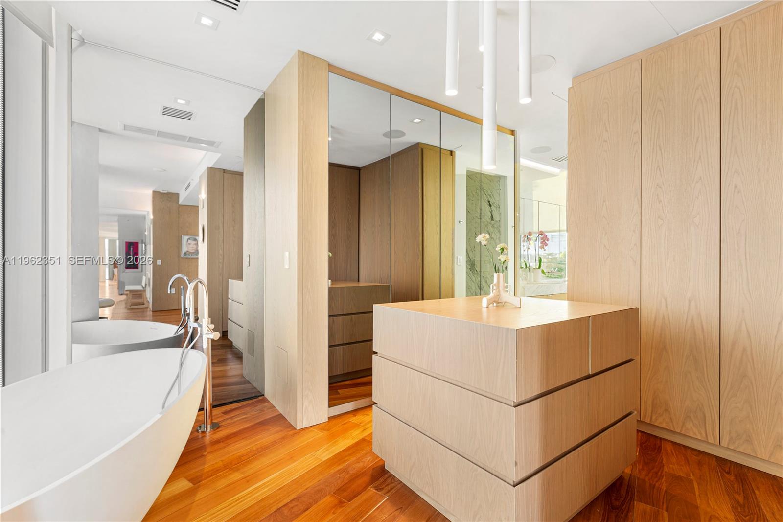 ALTON BEACH REALTY CO SUB - Residential