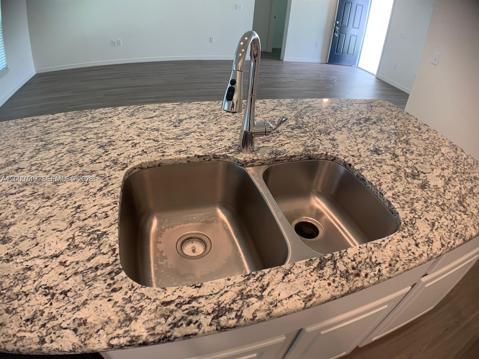 PORT ST LUCIE SECTION 35 - Residential Lease