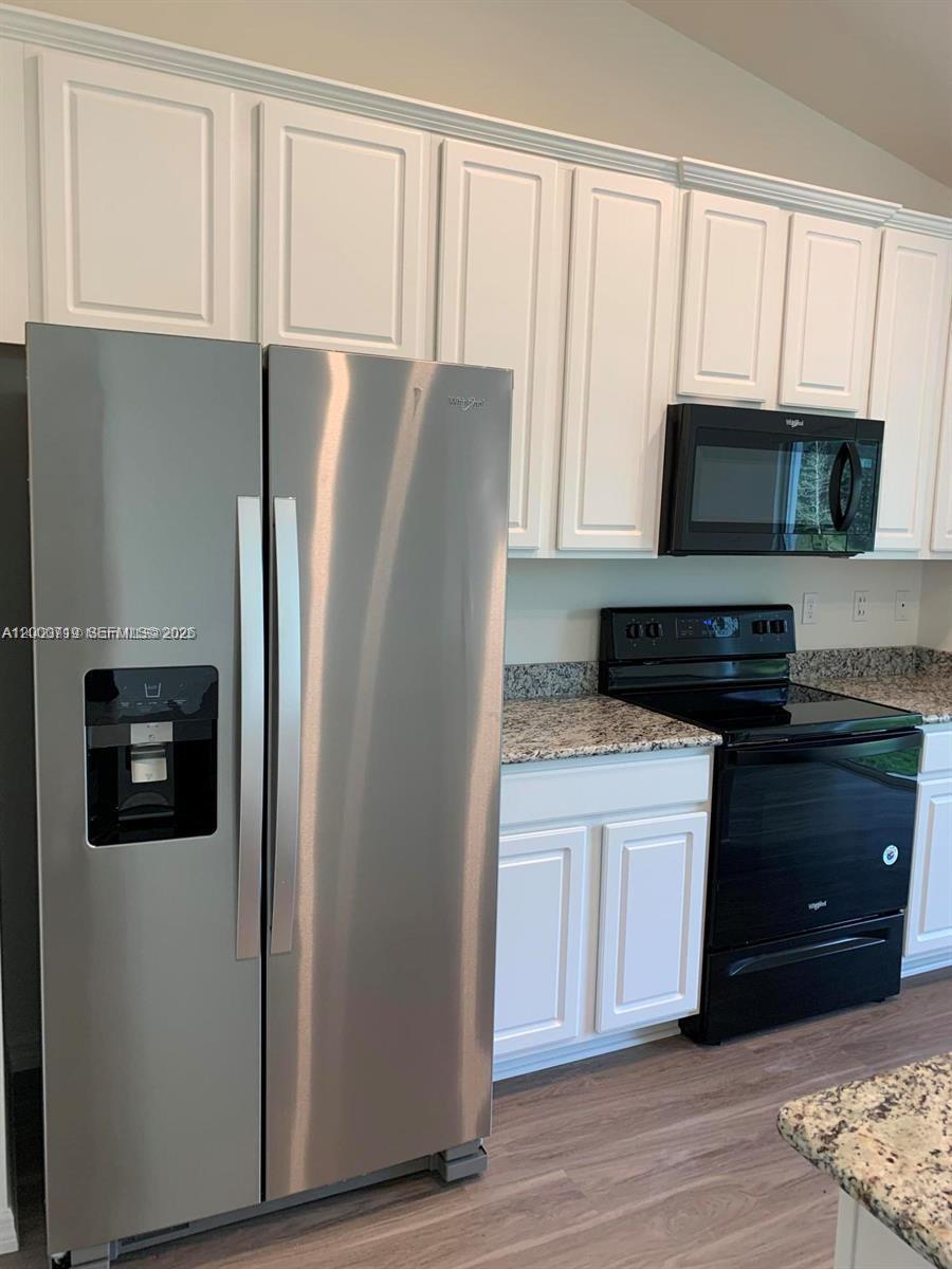 PORT ST LUCIE SECTION 35 - Residential Lease