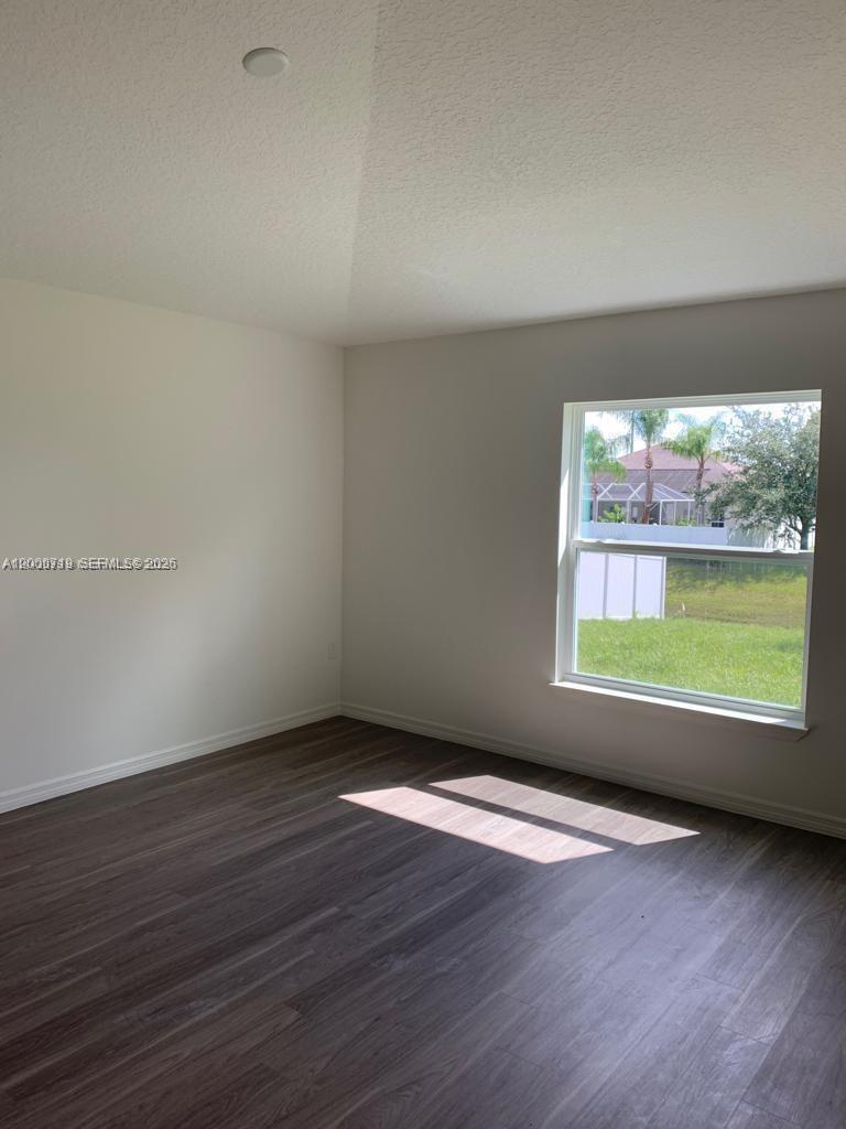 PORT ST LUCIE SECTION 35 - Residential Lease