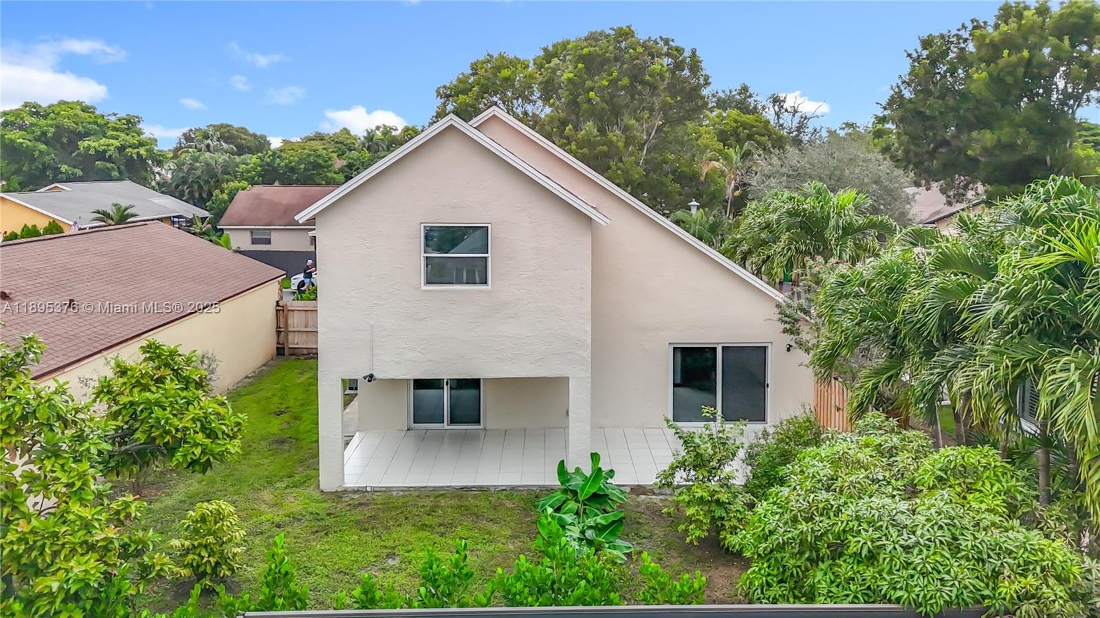 COUNTRYSIDE WEST - Residential Lease