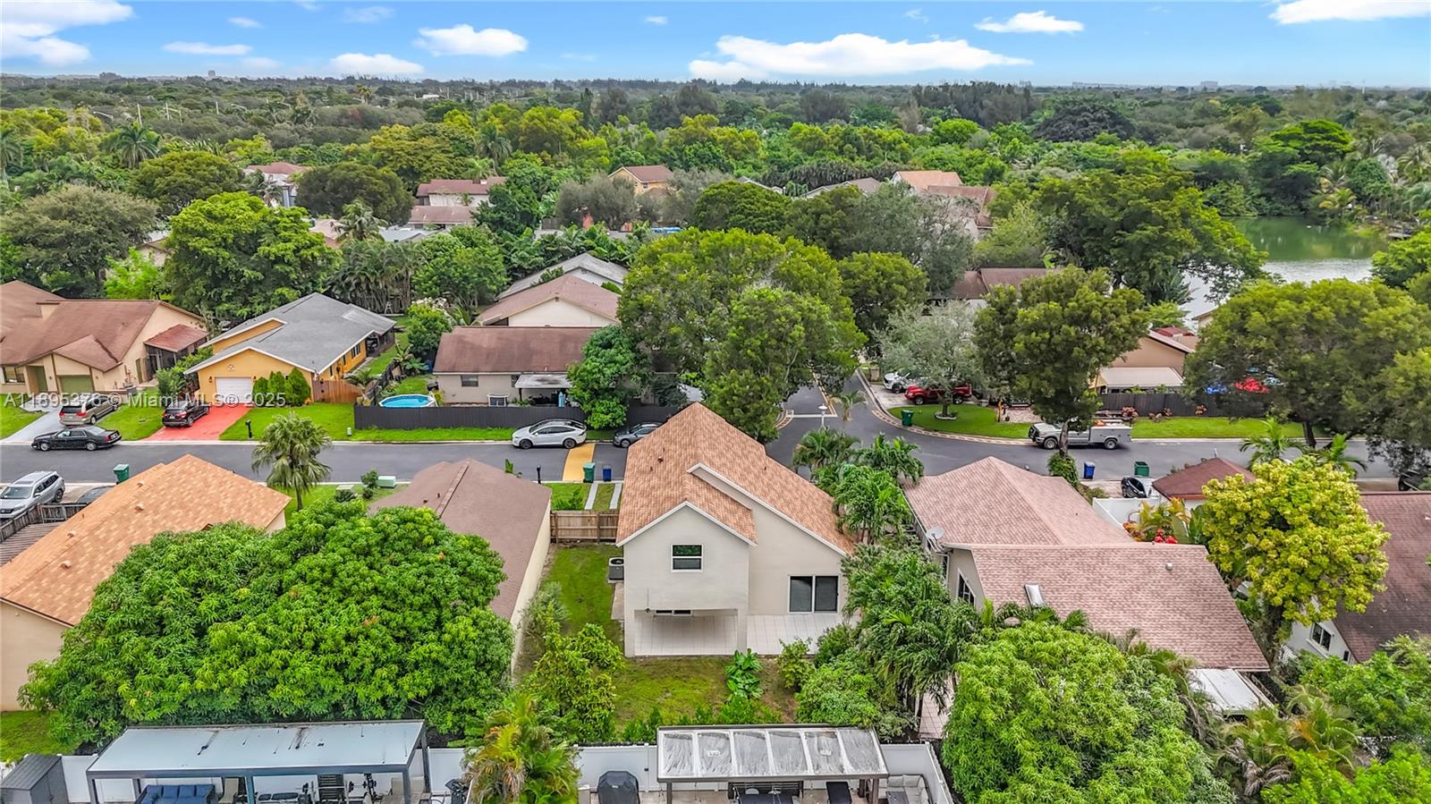 COUNTRYSIDE WEST - Residential Lease