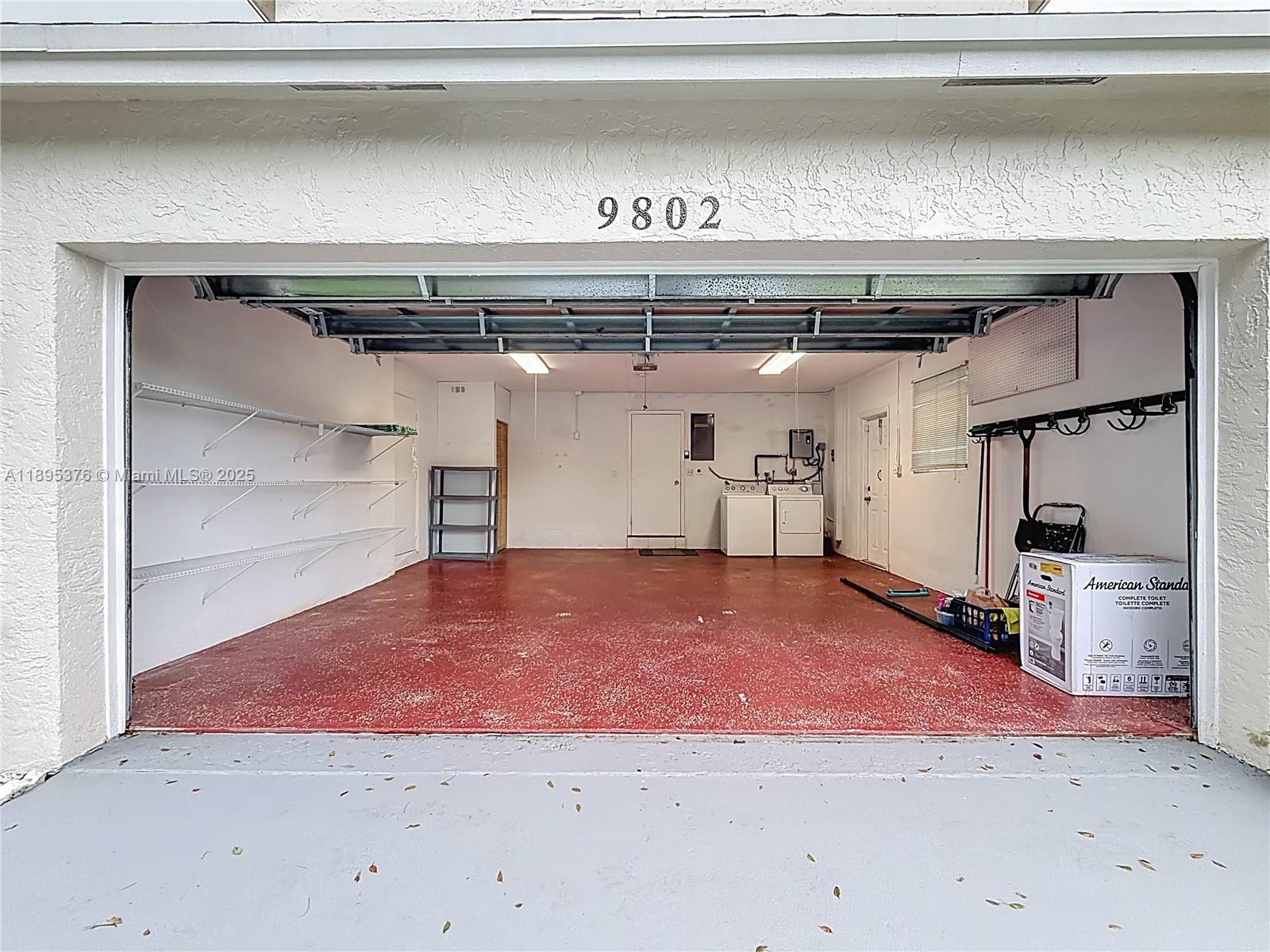 COUNTRYSIDE WEST - Residential Lease