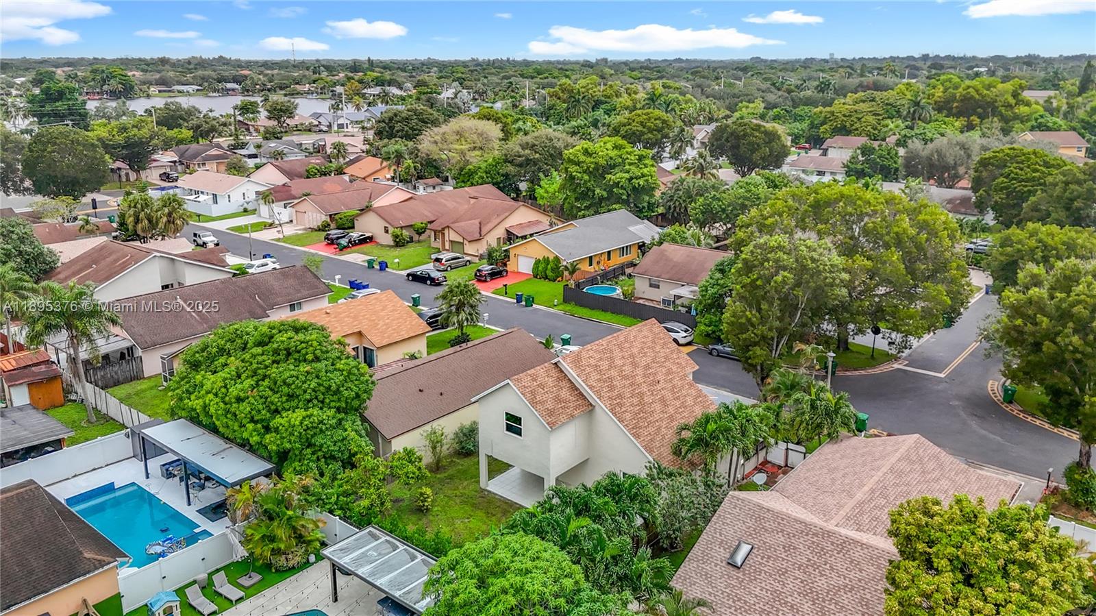 COUNTRYSIDE WEST - Residential Lease