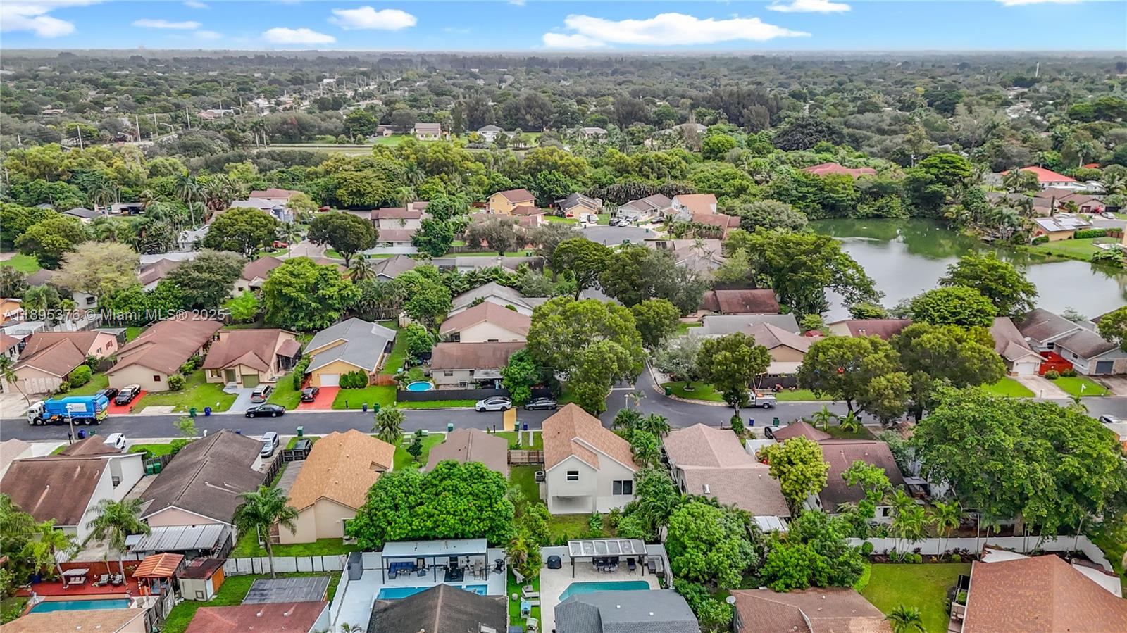 COUNTRYSIDE WEST - Residential Lease