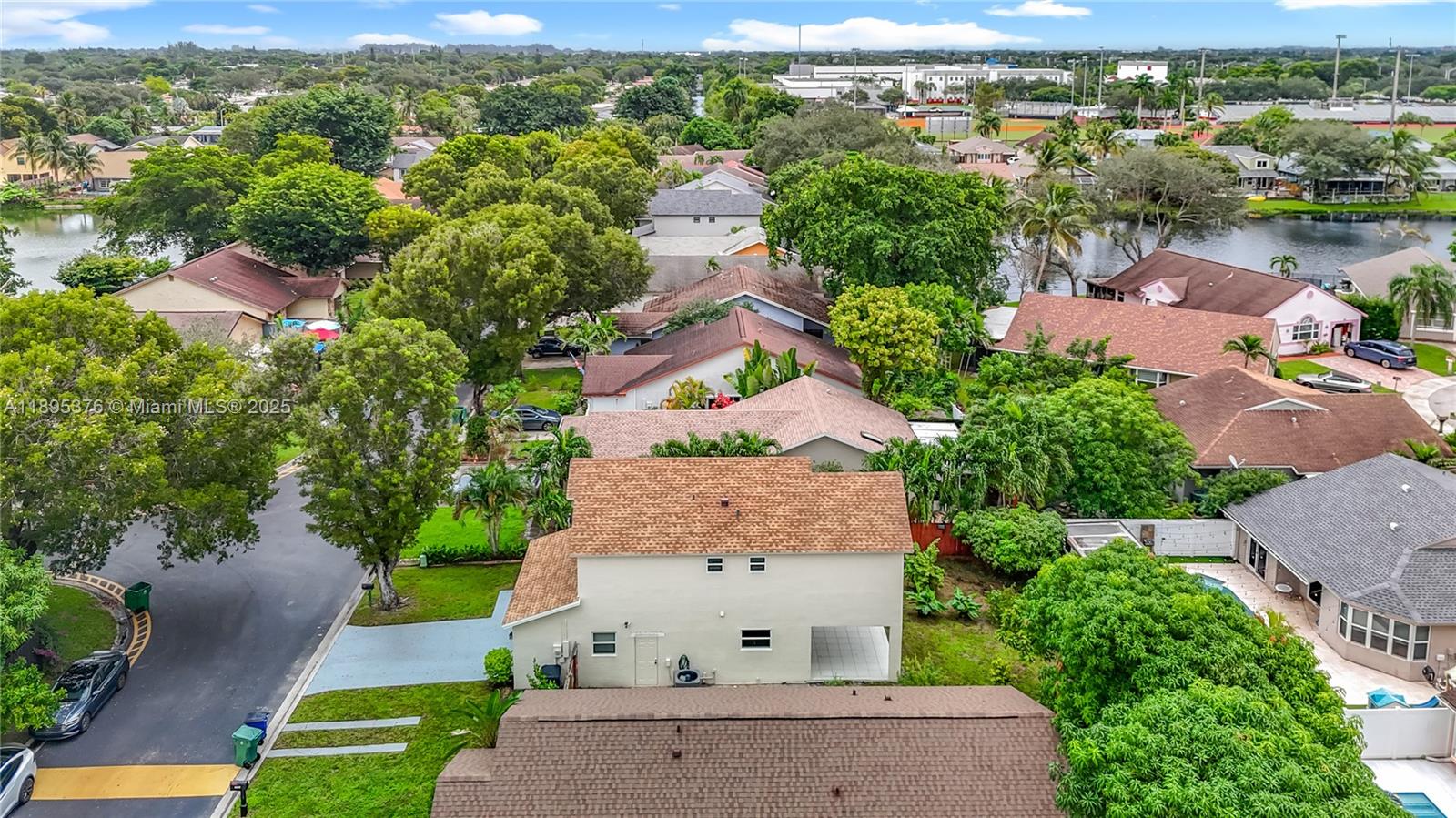 COUNTRYSIDE WEST - Residential Lease