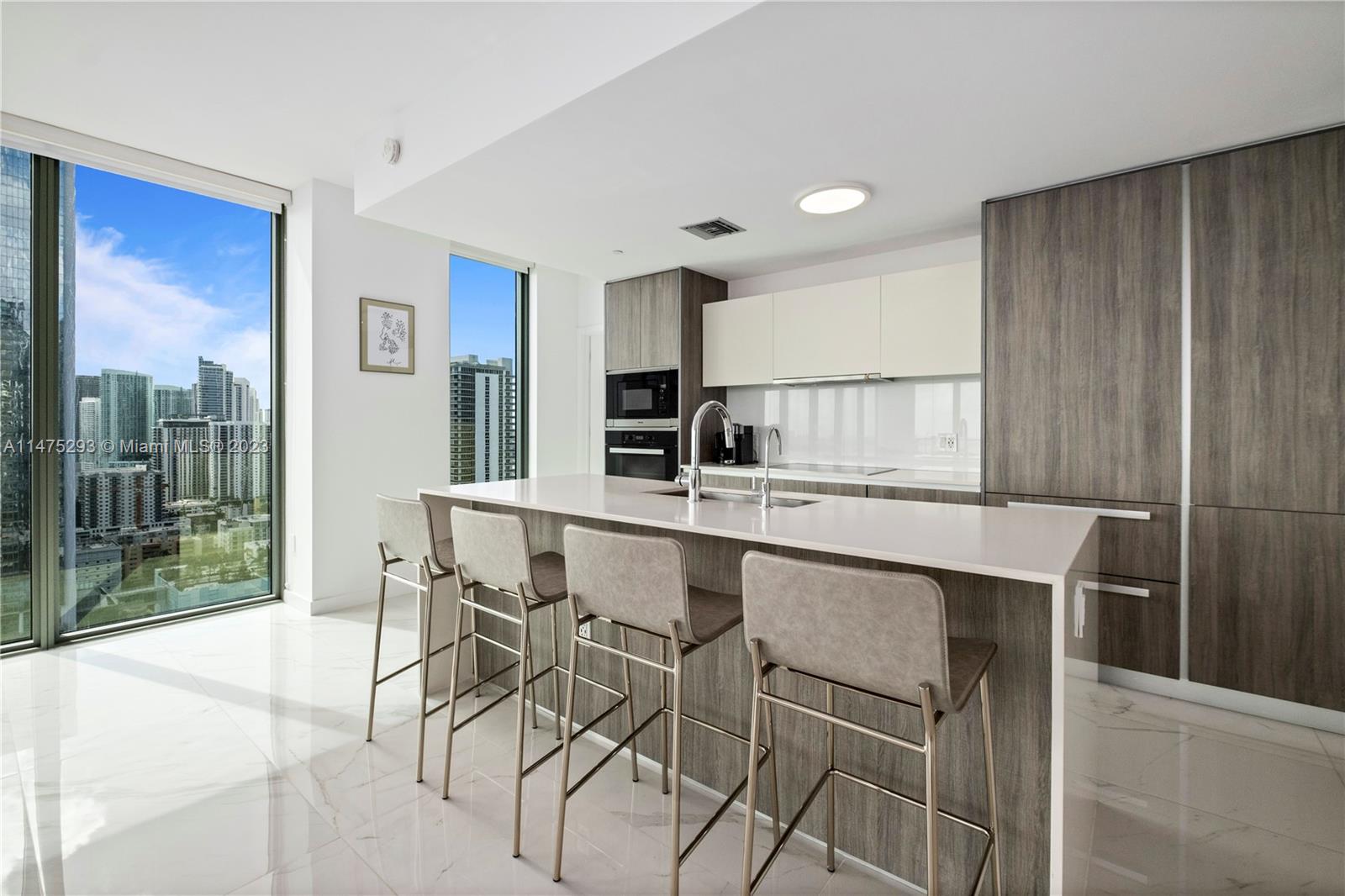 BISCAYNE BEACH CONDO - Residential
