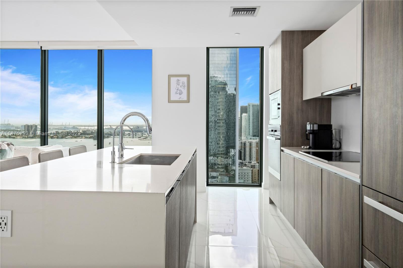 BISCAYNE BEACH CONDO - Residential