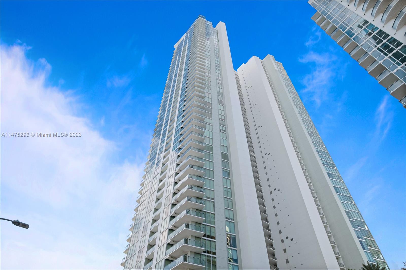 BISCAYNE BEACH CONDO - Residential