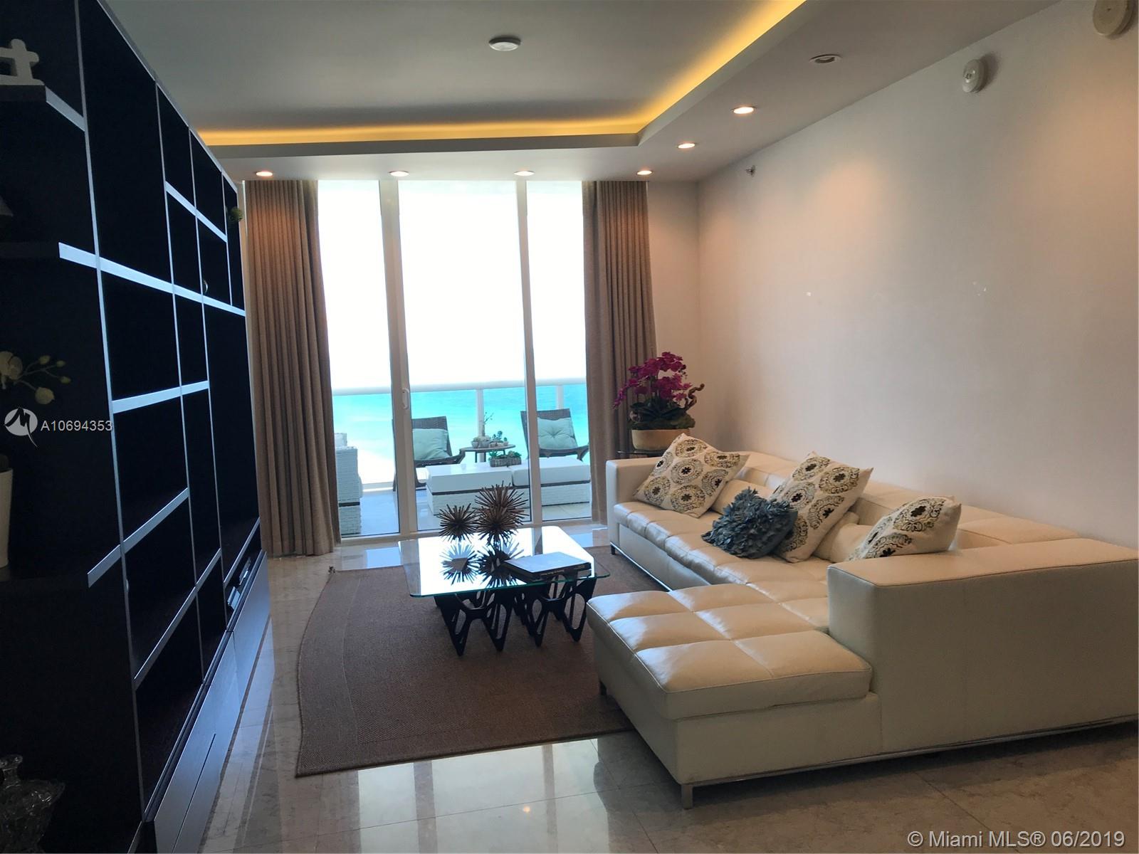 TRUMP ROYALE CONDO - Residential