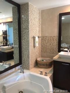 TRUMP ROYALE CONDO - Residential