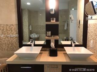 TRUMP ROYALE CONDO - Residential