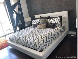 TRUMP ROYALE CONDO - Residential