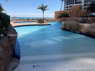 TRUMP ROYALE CONDO - Residential