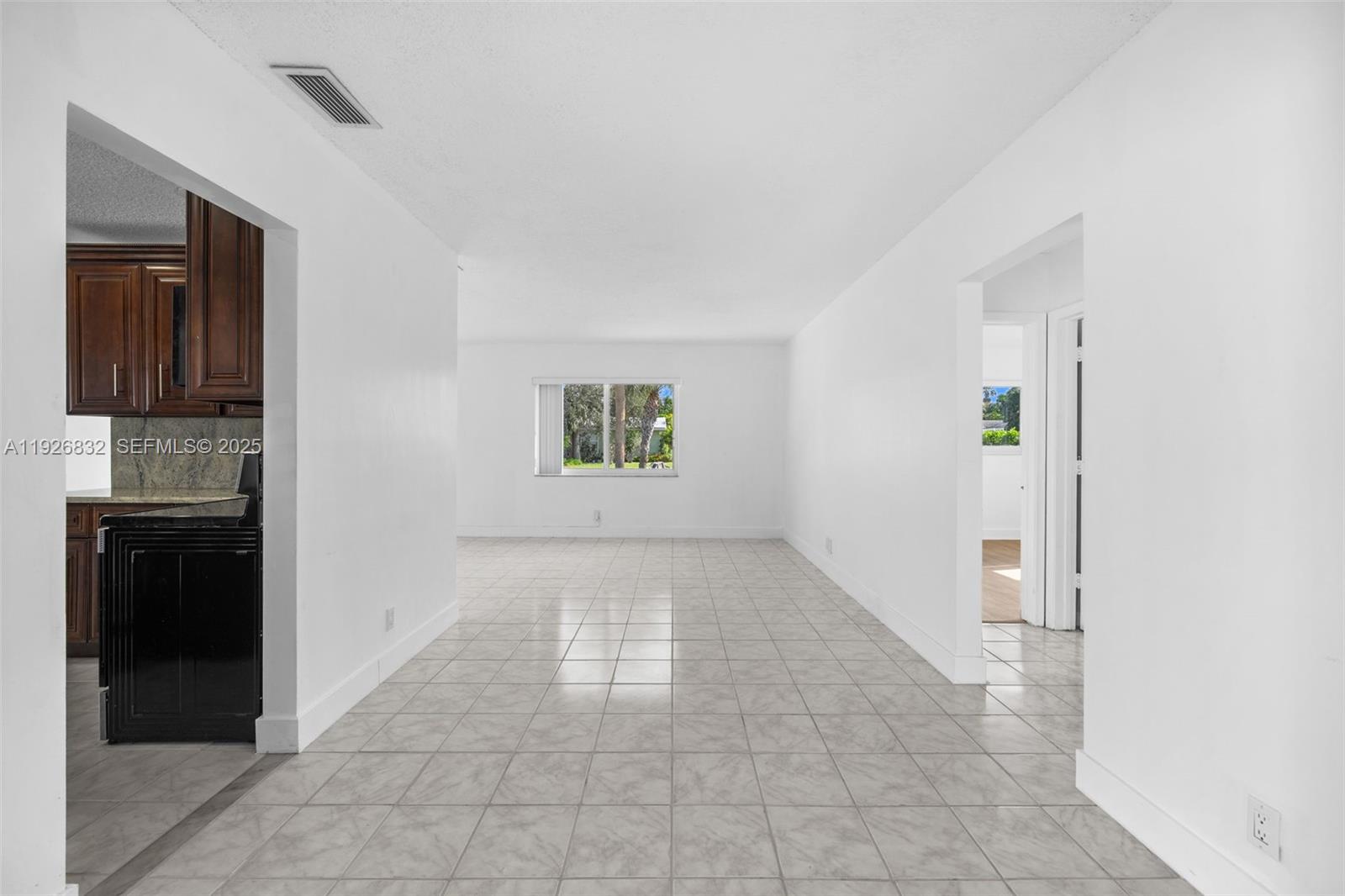 ROYAL PALM ACRES SEC 6 - Residential Lease