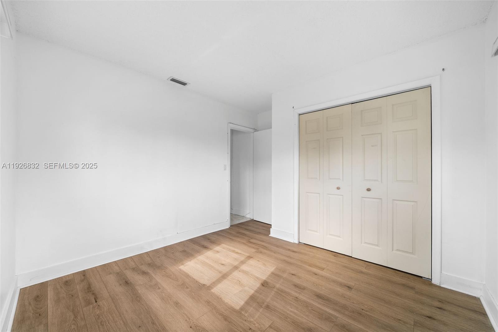 ROYAL PALM ACRES SEC 6 - Residential Lease