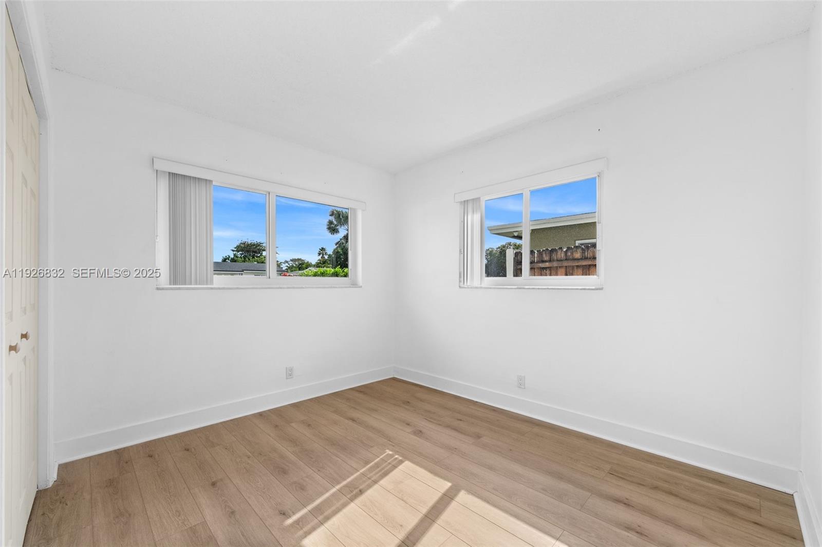 ROYAL PALM ACRES SEC 6 - Residential Lease