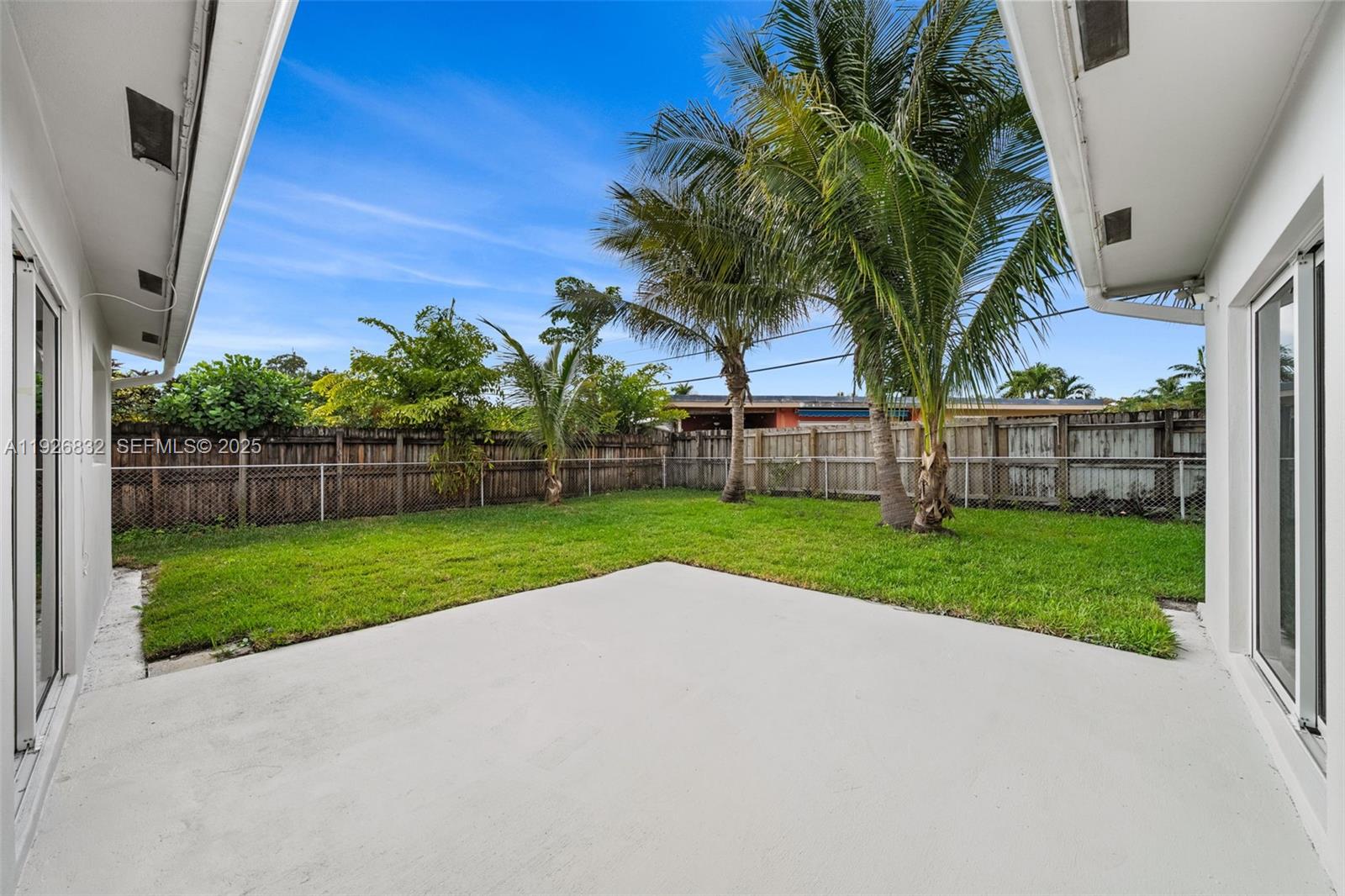 ROYAL PALM ACRES SEC 6 - Residential Lease