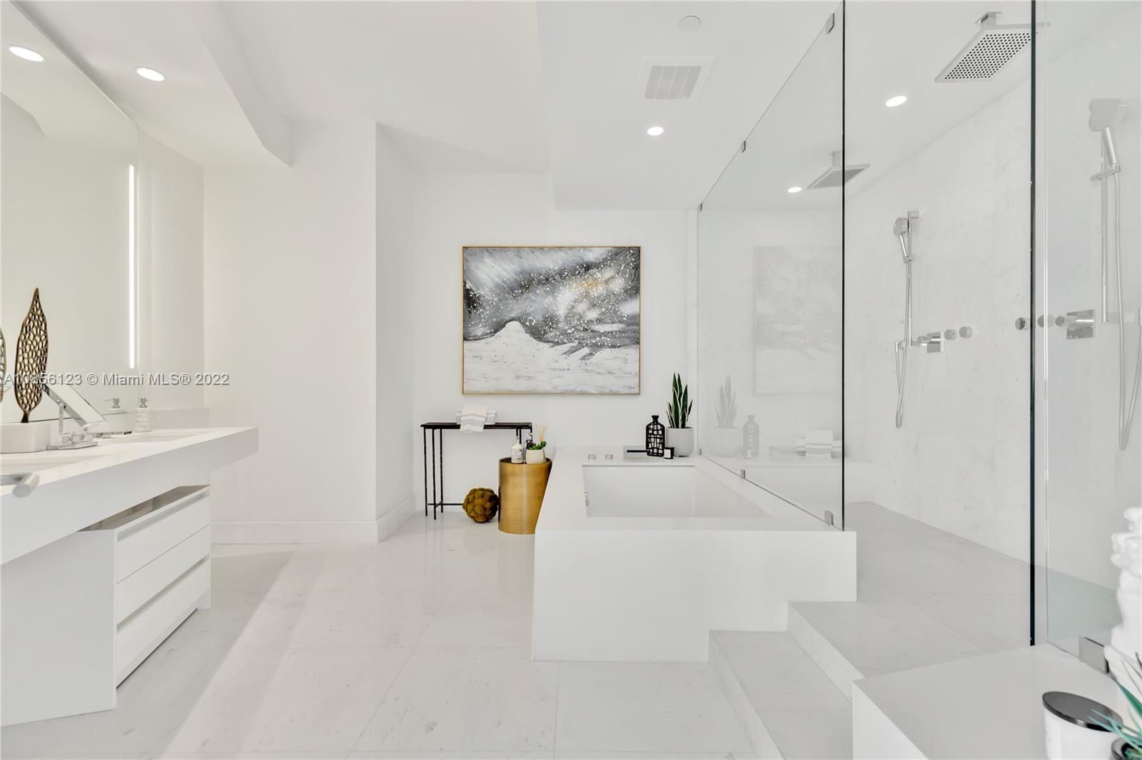 Porsche Tower - Residential