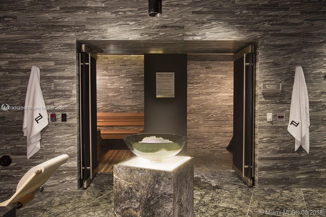 Porsche Tower - Residential