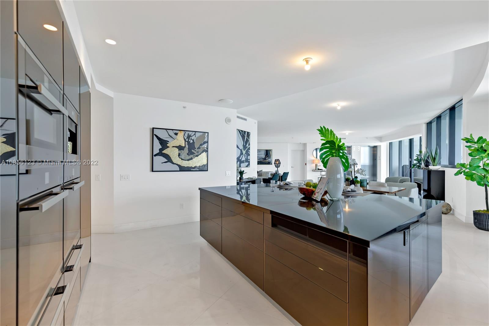 Porsche Tower - Residential